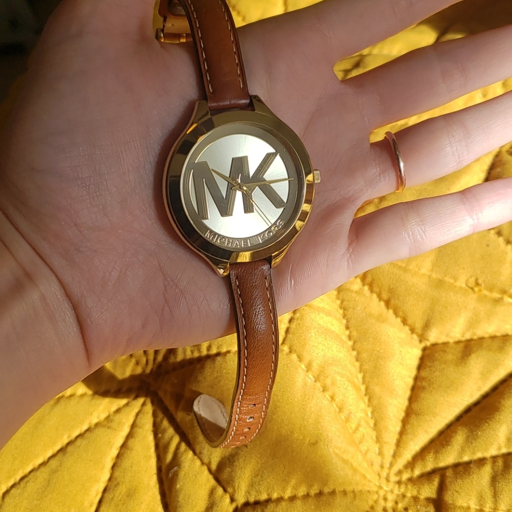 Michael Kors Womens Leather Watch